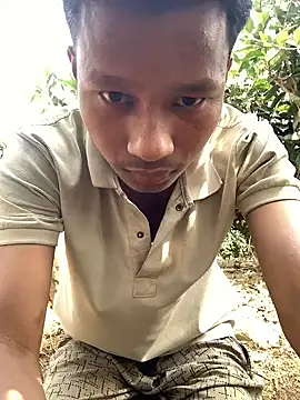 Snapshot of ShroveRising chatting on 6, 2, 2026 ShroveRising online show from 6, 2, 2026