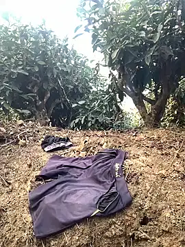 Snapshot of ShroveRising chatting on 6, 3, 2026 ShroveRising online show from 6, 3, 2026