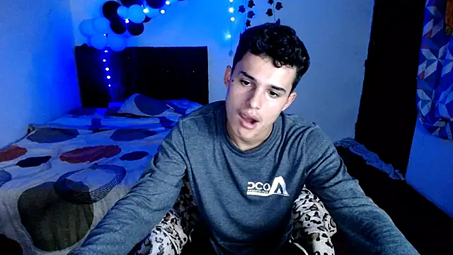 freddy romas online show from 4, 12, 2025