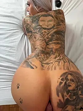 Snapshot of Evafiregirl chatting on 17, 1, 2025 Evafiregirl online show from 17, 1, 2025