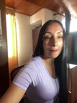 yaralyminjo2 online show from 30, 1, 2025