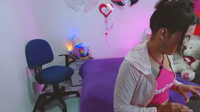 AlexaFontana online show from 19, 2, 2025