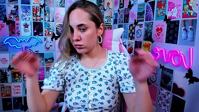 MiaMilas online show from 8, 9, 2025