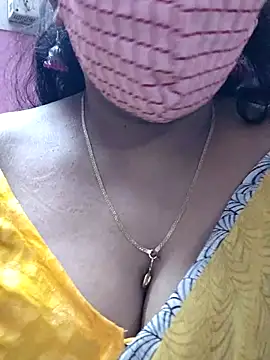 mallu-sumi online show from 10, 3, 2025