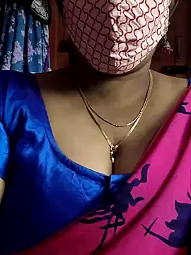 mallu-sumi online show from 30, 9, 2025