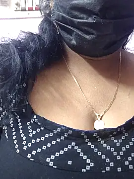 mallu-sumi online show from 28, 2, 2026