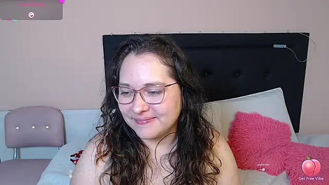 Snapshot of May_Carlier chatting on 17, 3, 2025 May Carlier online show from 17, 3, 2025