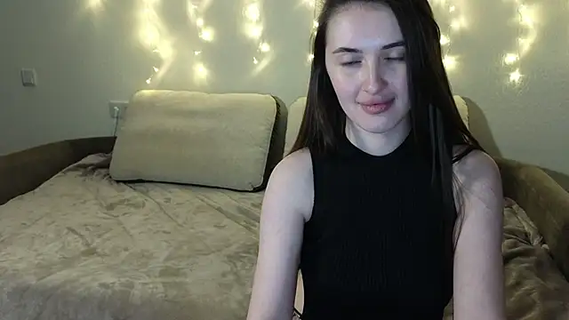 Tutti Frutt1s online show from 16, 2, 2025