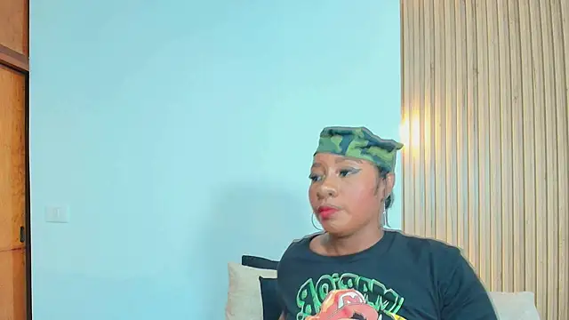 Snapshot of Krystal_cambell1 chatting on 14, 3, 2025 Krystal cambell1 online show from 14, 3, 2025