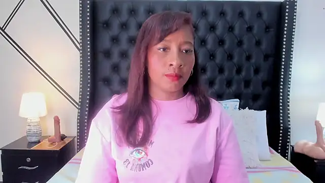 Snapshot of Krystal_cambell1 chatting on 10, 11, 2025 Krystal cambell1 online show from 10, 11, 2025