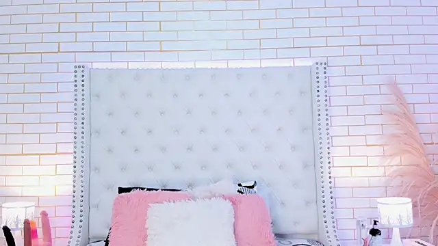 Snapshot of Krystal_cambell1 chatting on 25, 2, 2026 Krystal cambell1 online show from 25, 2, 2026