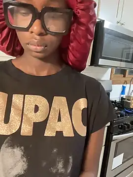 Snapshot of spicysugar74 chatting on 7, 12, 2024 spicysugar74 online show from 7, 12, 2024