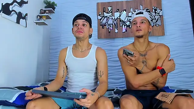 Snapshot of Friendsofeverything_ chatting on 23, 9, 2025 Friendsofeverything  online show from 23, 9, 2025