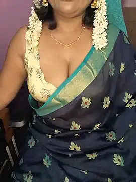 honey-sexy online show from 23, 6, 2026