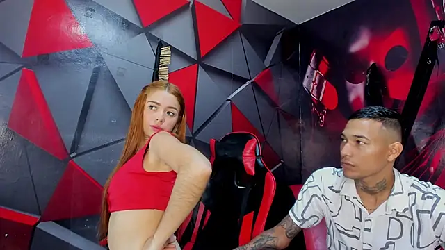 Snapshot of Hana_and_Zeta chatting on 22, 11, 2025 Hana and Zeta online show from 22, 11, 2025