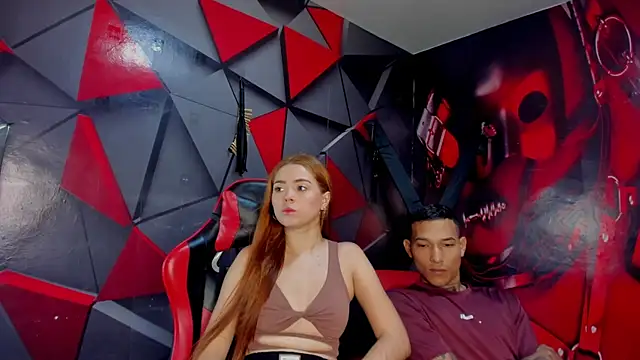 Snapshot of Hana_and_Zeta chatting on 27, 11, 2025 Hana and Zeta online show from 27, 11, 2025