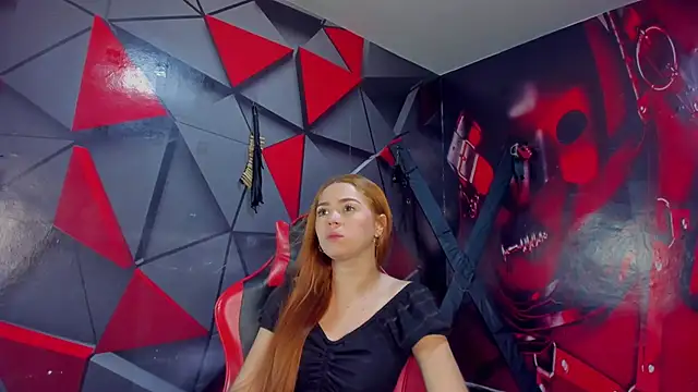 Snapshot of Hana_and_Zeta chatting on 29, 11, 2025 Hana and Zeta online show from 29, 11, 2025