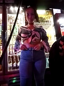 mariana mauricio hot online show from 4, 10, 2025