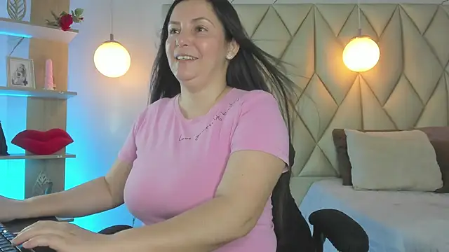 angelswets online show from 4, 5, 2026