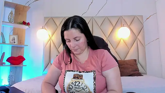 angelswets online show from 18, 6, 2026