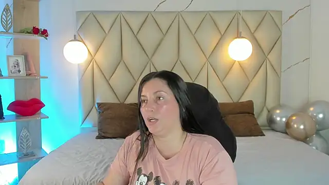 angelswets online show from 24, 6, 2026