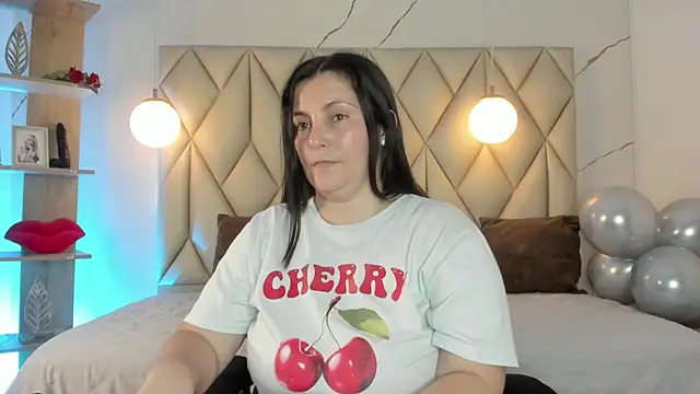 angelswets online show from 25, 6, 2026