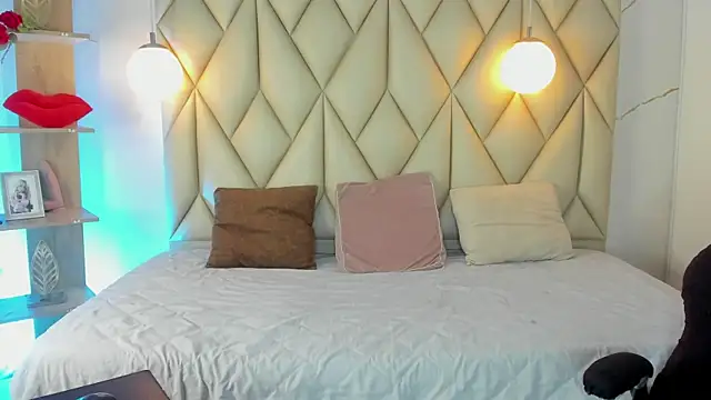 angelswets online show from 17, 7, 2026