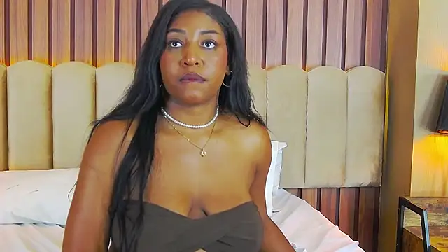 VanessaGlenn online show from 11, 3, 2025