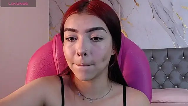 Snapshot of pettit_courtny chatting on 10, 2, 2025 pettit courtny online show from 10, 2, 2025