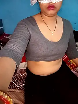 Snapshot of couple_indian_123 chatting on 10, 1, 2026 couple indian 123 online show from 10, 1, 2026