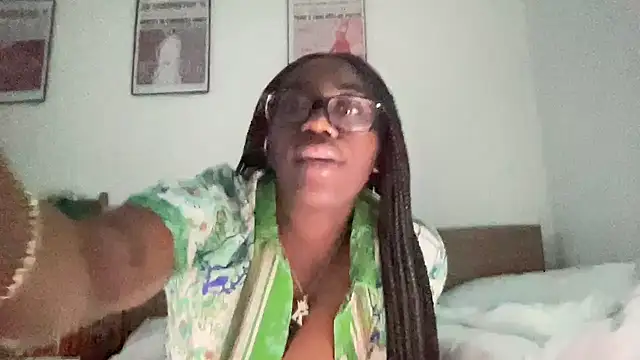 AveryJ99 online show from 2, 12, 2024