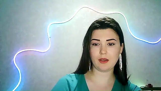 Snapshot of SeductiveTati chatting on 21, 9, 2025 SeductiveTati online show from 21, 9, 2025