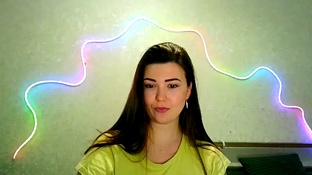 Snapshot of SeductiveTati chatting on 8, 10, 2025 SeductiveTati online show from 8, 10, 2025