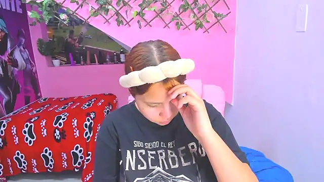 Snapshot of marcellaa303av chatting on 10, 3, 2025 marcellaa303av online show from 10, 3, 2025