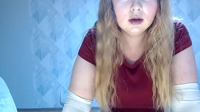 Snapshot of Melina_Hot9 chatting on 17, 7, 2026 Melina Hot9 online show from 17, 7, 2026