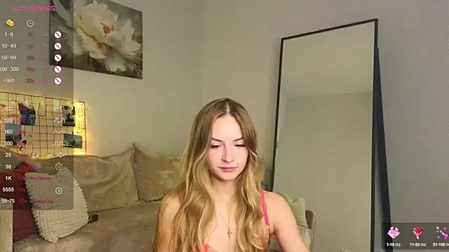 Soft Eva online show from 3, 12, 2024