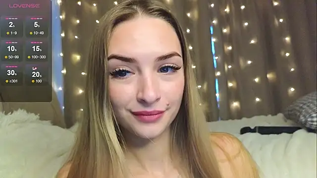 Soft Eva online show from 19, 12, 2024