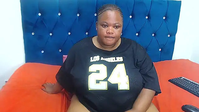 Snapshot of ANALDESTROYERxxxx chatting on 4, 12, 2024 ANALDESTROYERxxxx online show from 4, 12, 2024