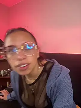 Snapshot of lilith-deveraux chatting on 1, 3, 2025 lilith-deveraux online show from 1, 3, 2025