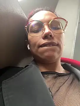 Snapshot of lilith-deveraux chatting on 7, 3, 2025 lilith-deveraux online show from 7, 3, 2025