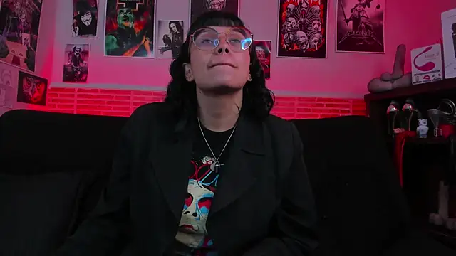 Snapshot of lilith-deveraux chatting on 15, 9, 2025 lilith-deveraux online show from 15, 9, 2025