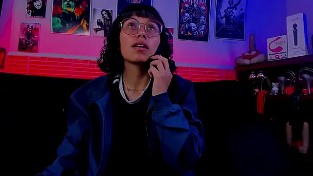 Snapshot of lilith-deveraux chatting on 22, 9, 2025 lilith-deveraux online show from 22, 9, 2025