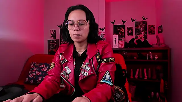 lilith-deveraux online show from 3, 12, 2025