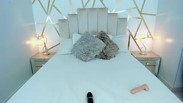 Snapshot of MelissaGrayy chatting on 18, 2, 2026 MelissaGrayy online show from 18, 2, 2026