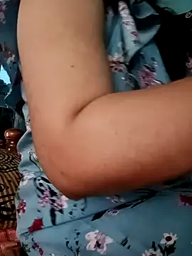 gunjan22 online show from 4, 12, 2024