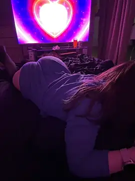 Snapshot of MaddisonHaas chatting on 2, 12, 2024 MaddisonHaas online show from 2, 12, 2024