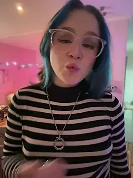 Snapshot of MaddisonHaas chatting on 17, 2, 2025 MaddisonHaas online show from 17, 2, 2025