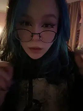 Snapshot of MaddisonHaas chatting on 18, 2, 2025 MaddisonHaas online show from 18, 2, 2025