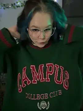 Snapshot of MaddisonHaas chatting on 7, 3, 2025 MaddisonHaas online show from 7, 3, 2025