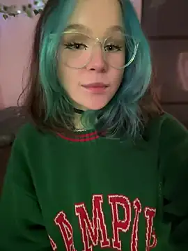 Snapshot of MaddisonHaas chatting on 8, 3, 2025 MaddisonHaas online show from 8, 3, 2025